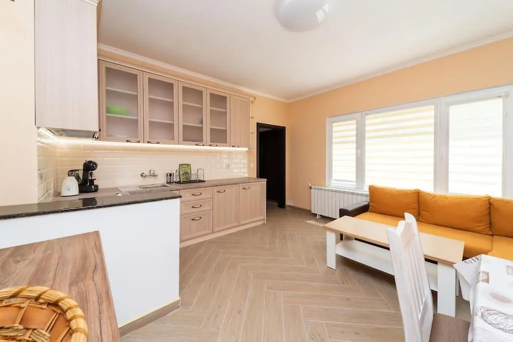 Sea Garden Apartments 2 One Bedroom Burgas