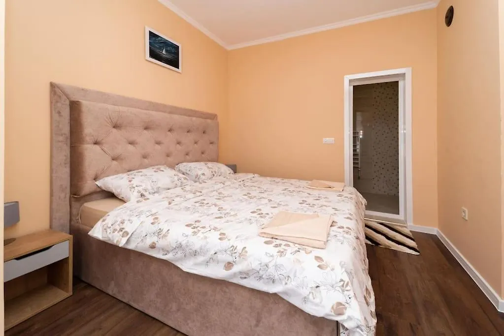 Sea Garden Apartments 2 One Bedroom Burgas